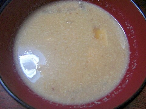 豆腐とゴボウの味噌風味かす汁